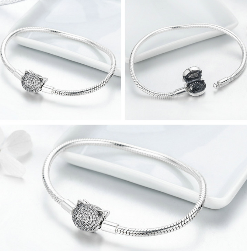 Platinum Plated Kitty Bracelet - Premium Silver Bracelet Gift for cat lovers!